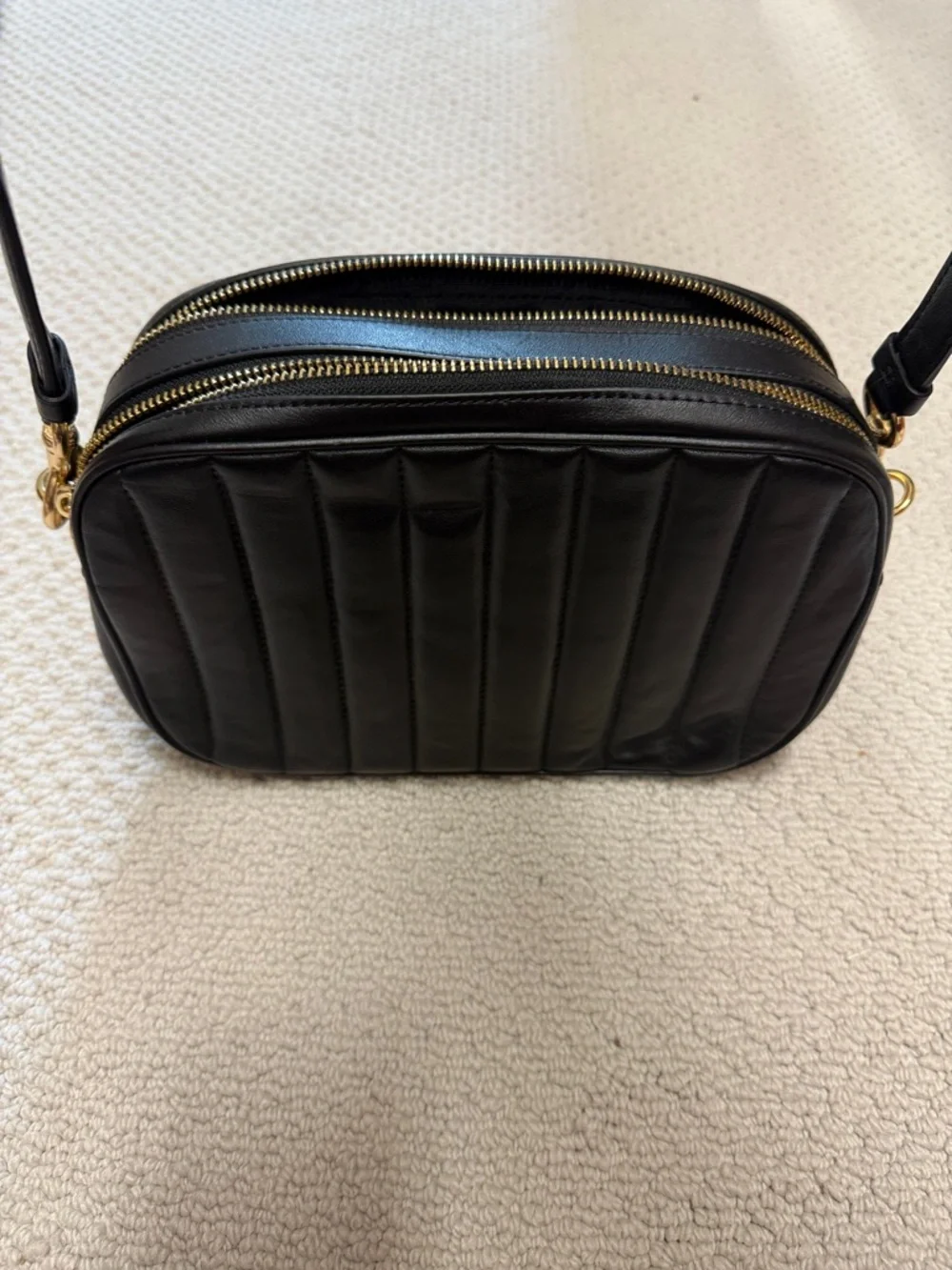 Coach Jess PuffyQuilted Leather Camera Crossbody Bag Black & Gold - C1569 - Picture 6 of 10